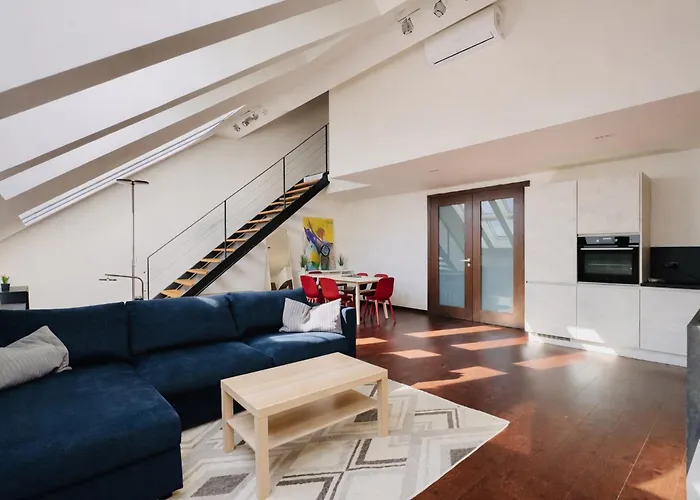 Lejlighed Loft Jecna 43, Prag