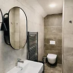 Loft Jecna 43, Prag