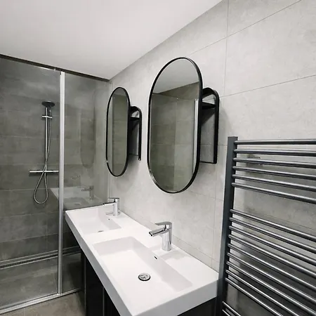 Loft Jecna 43, Apartament Praga