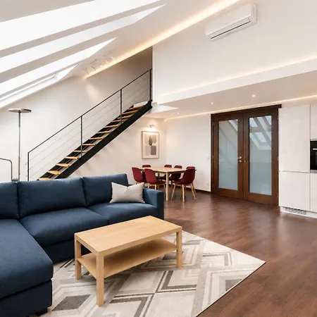 Appartement Loft Jecna 43, Praag