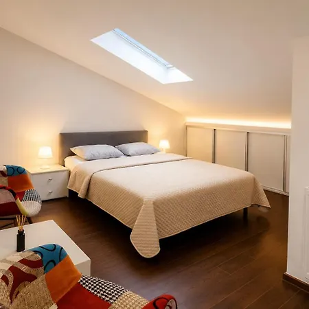 Appartement Loft Jecna 43, Praag
