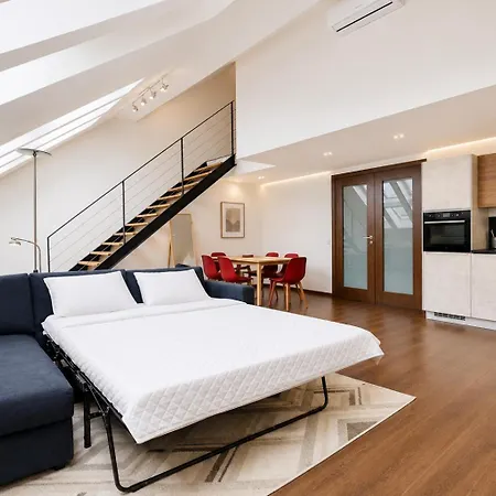 Appartement Loft Jecna 43, *