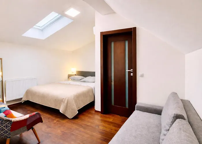 Loft Jecna 43, *